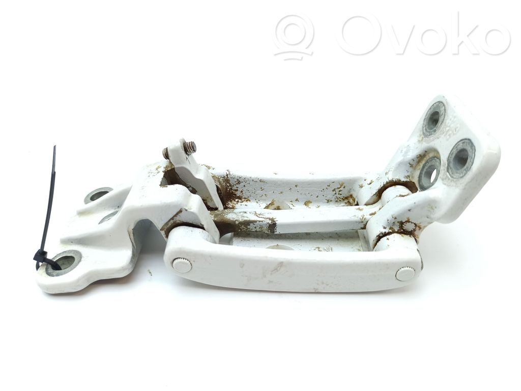 Volkswagen Crafter Rear door upper hinge 