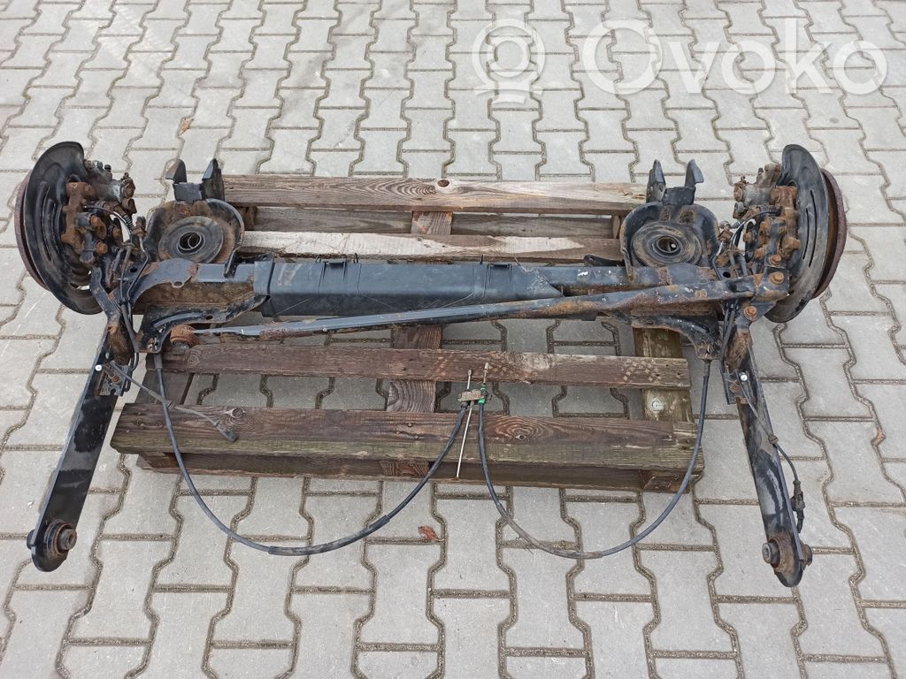 Opel Vivaro Eje trasero 