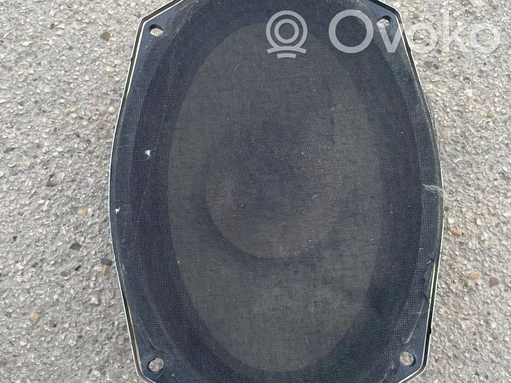 Jeep Cherokee Front door speaker 