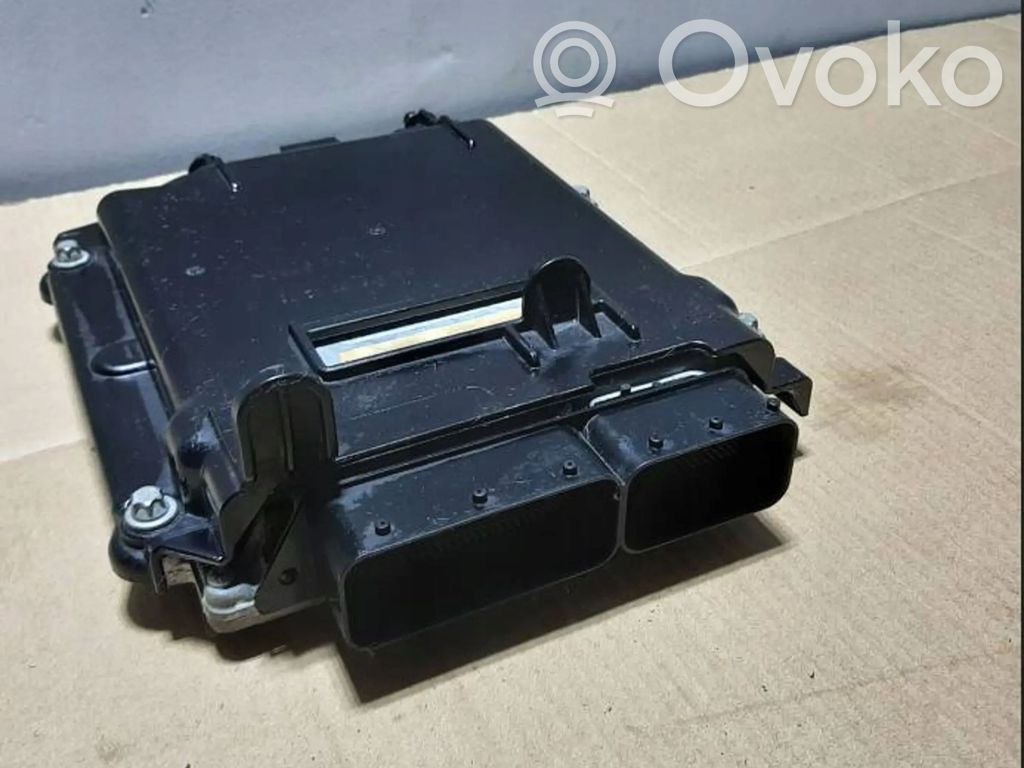 Mercedes-Benz E C207 W207 Other engine bay part 