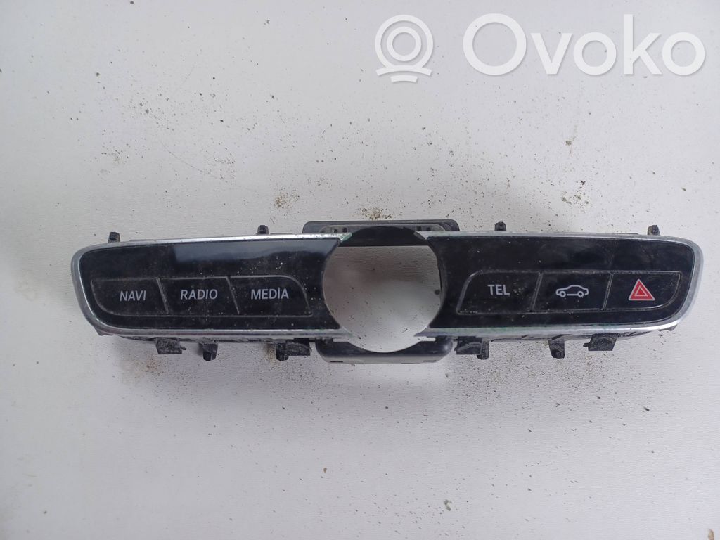 Mercedes-Benz E W238 Unidad central de control multimedia 