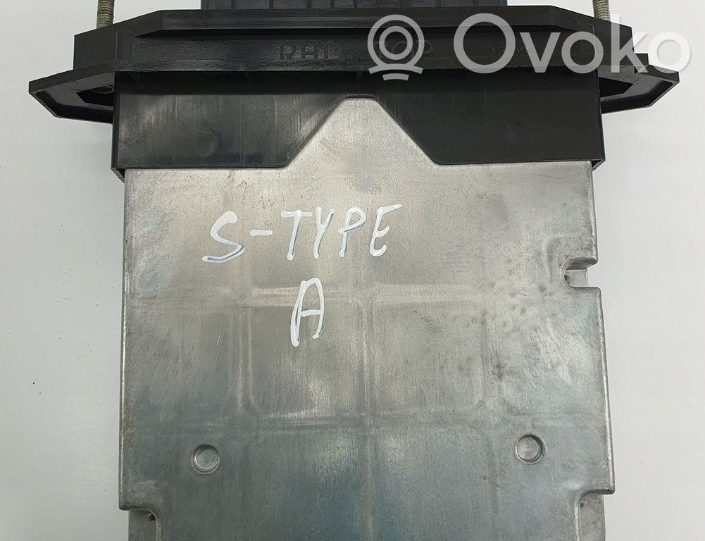 Jaguar S-Type Engine control unit/module 
