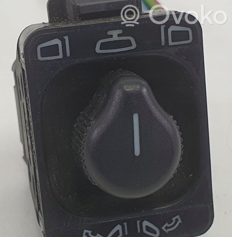 Mercedes-Benz S W140 Wing mirror switch 