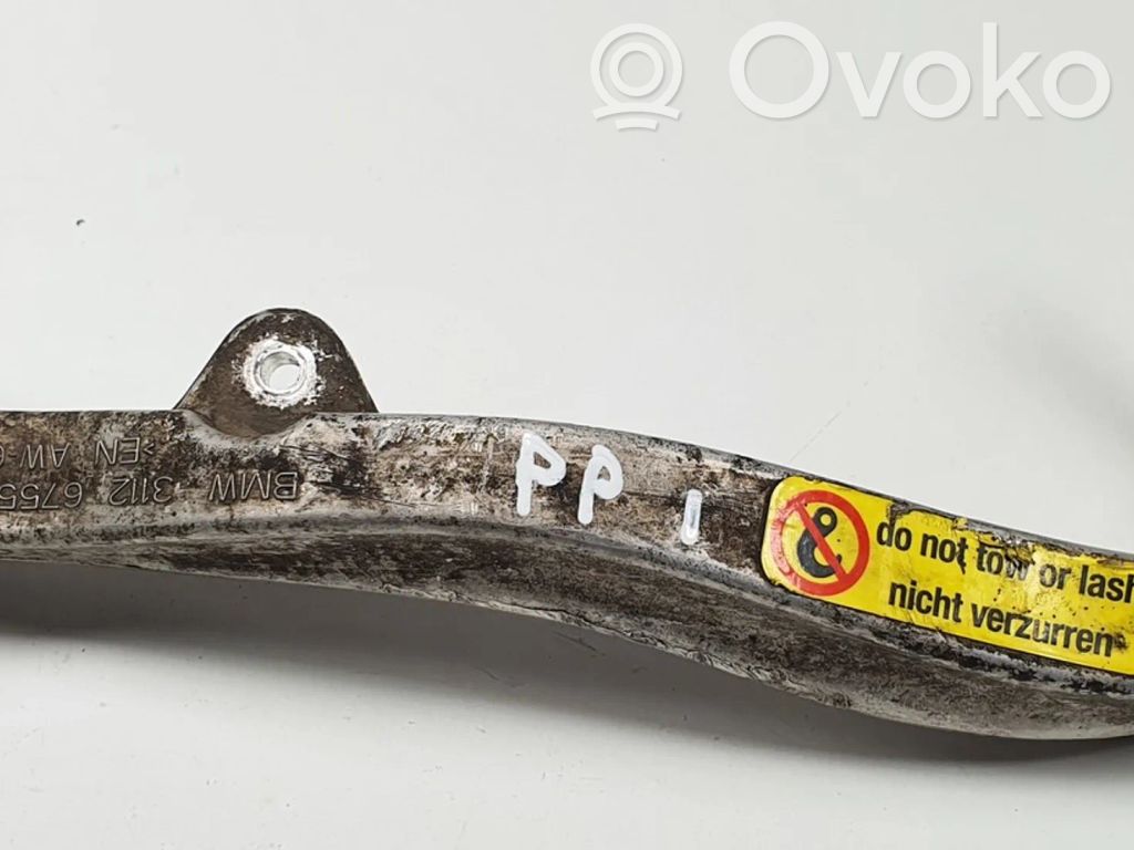 Front control arm   6755836