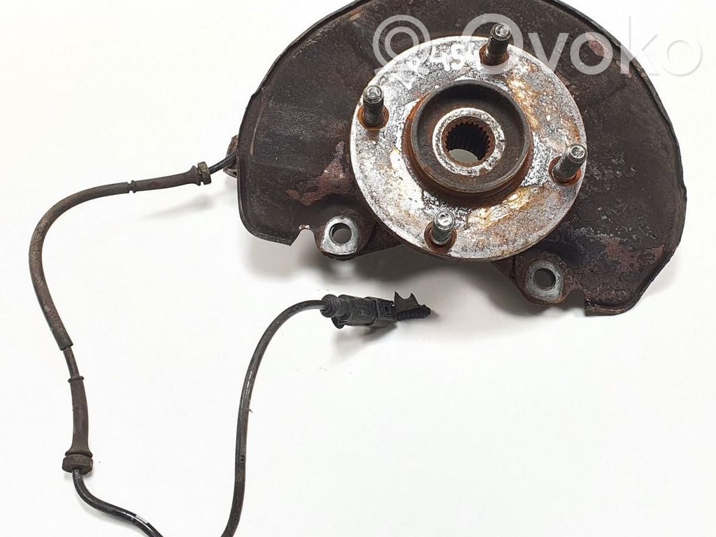 Front wheel hub