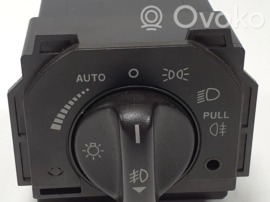 Interrupteur d’éclairage   XR8311654AC