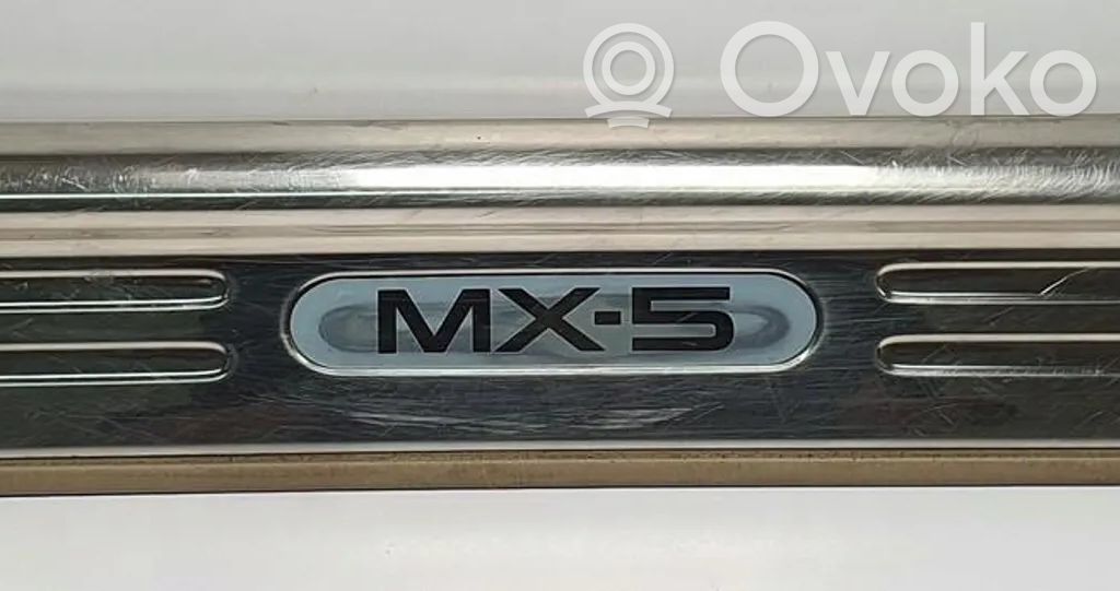 Mazda MX-5 NB Miata Listwa progowa przednia 