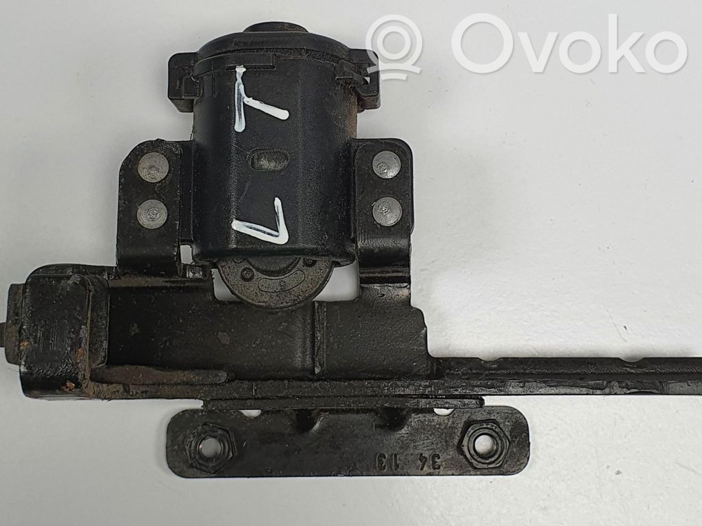 Roller guide/hinge set   AV11R250A67AD