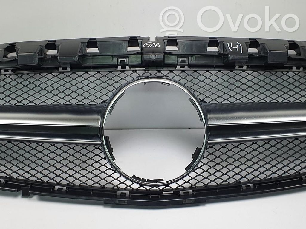 Mercedes-Benz E AMG W210 Griglia superiore del radiatore paraurti anteriore 