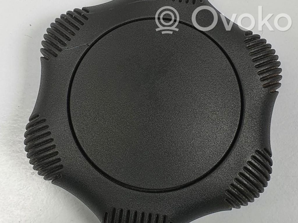 Toyota Aygo AB10 Sitzverstellknopf 