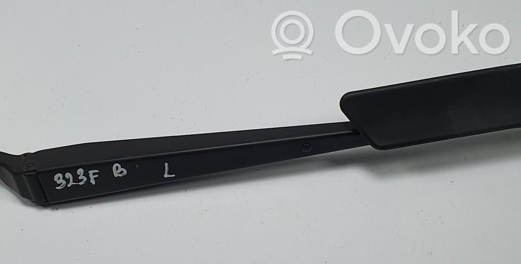 Mazda 323 F Wischerarm vorne 