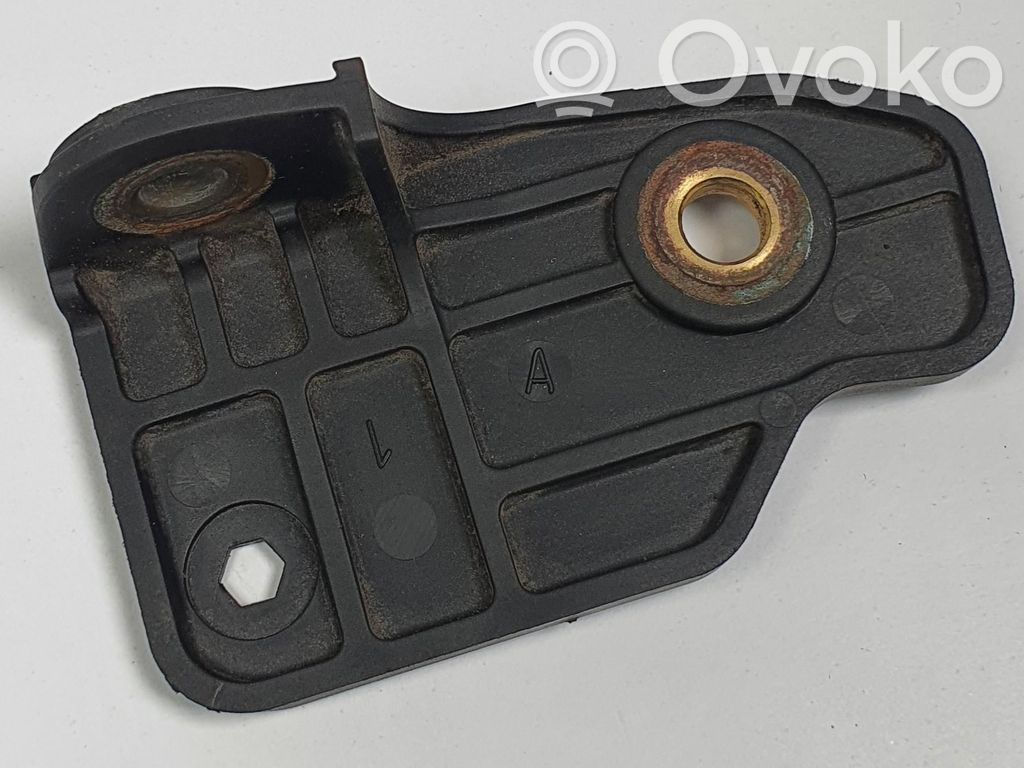 Opel Astra H ABS pump bracket 