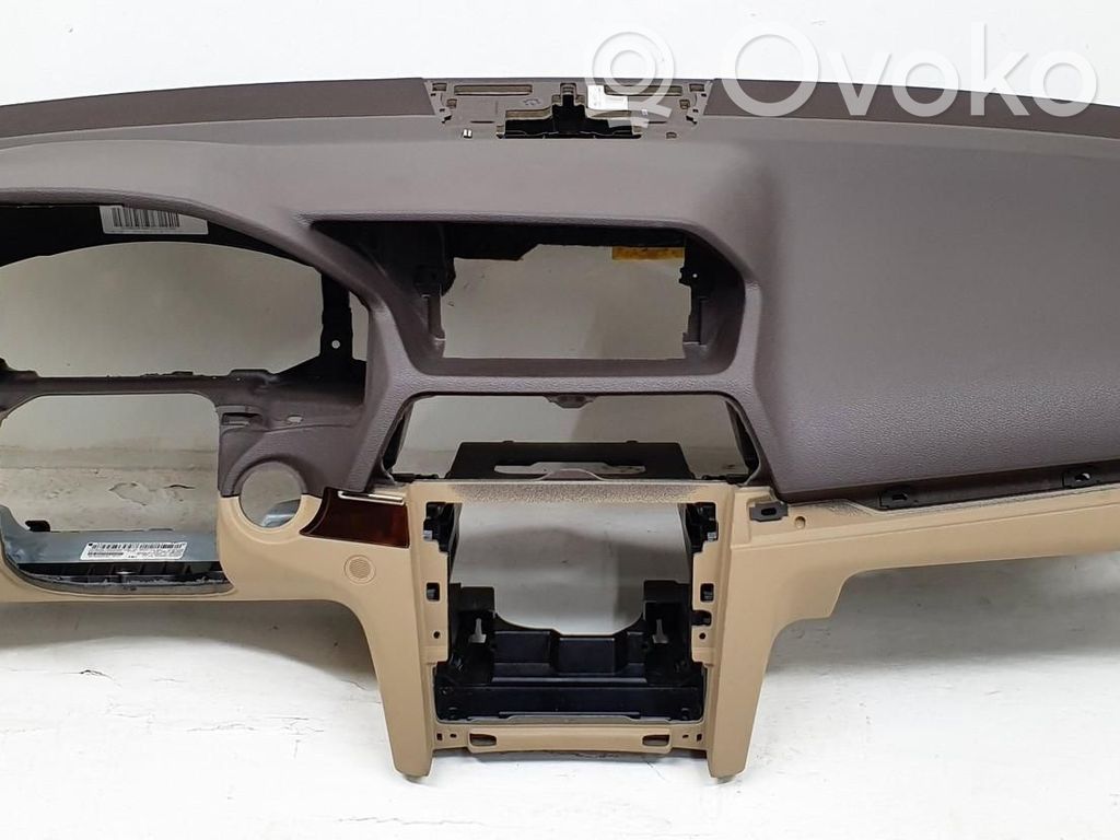 Mercedes-Benz E C207 W207 Panel de instrumentos 