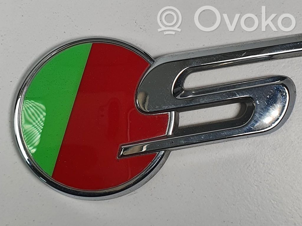 Herstelleremblem   SPORTBRAKE