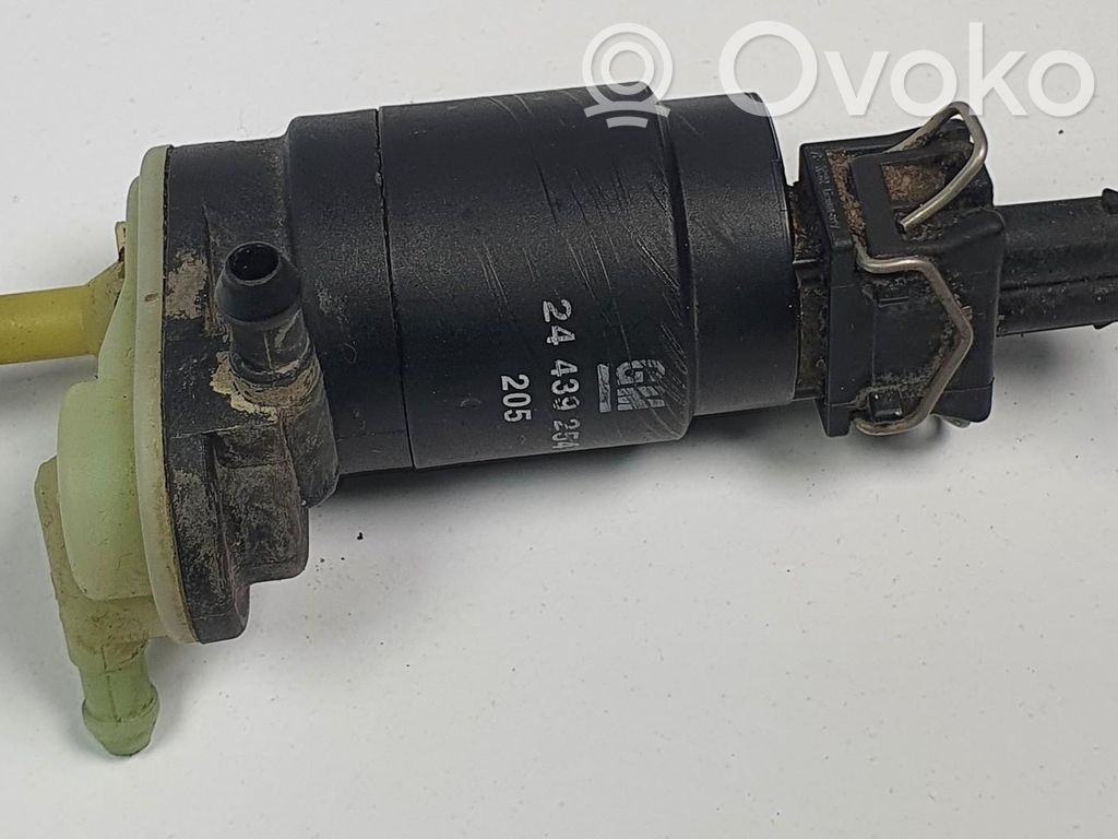 Pumpe Scheibenwaschanlage   439,439,254