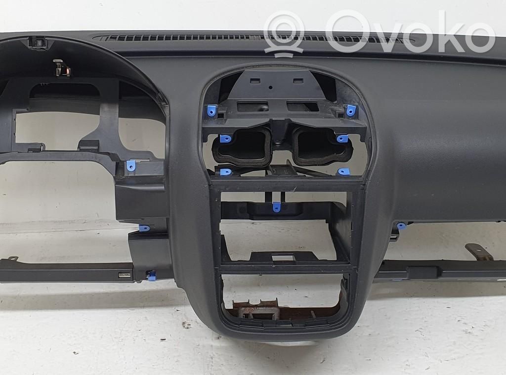 Opel Tigra B Bord 