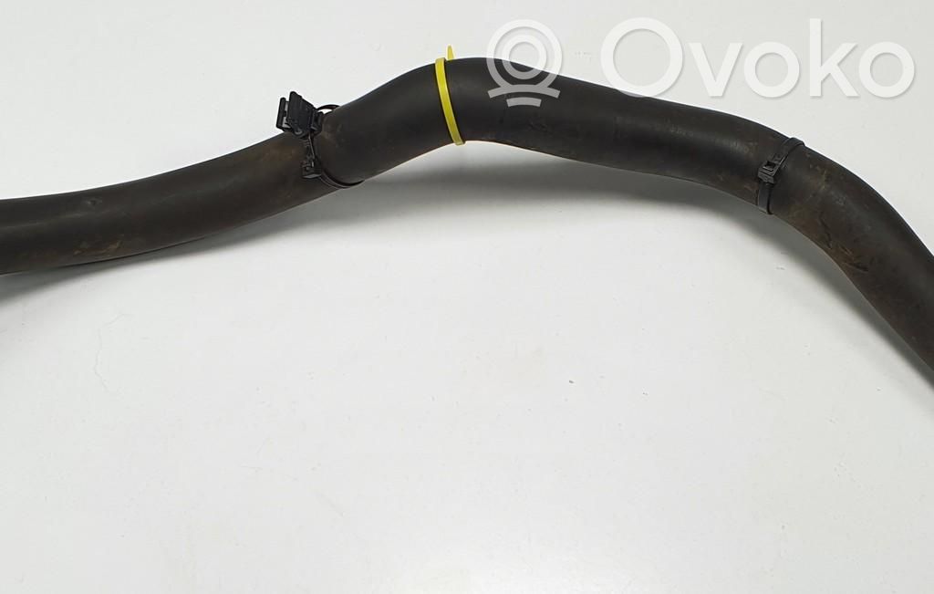 Smart ForFour II W453 Tubo flessibile del liquido di raffreddamento del motore 