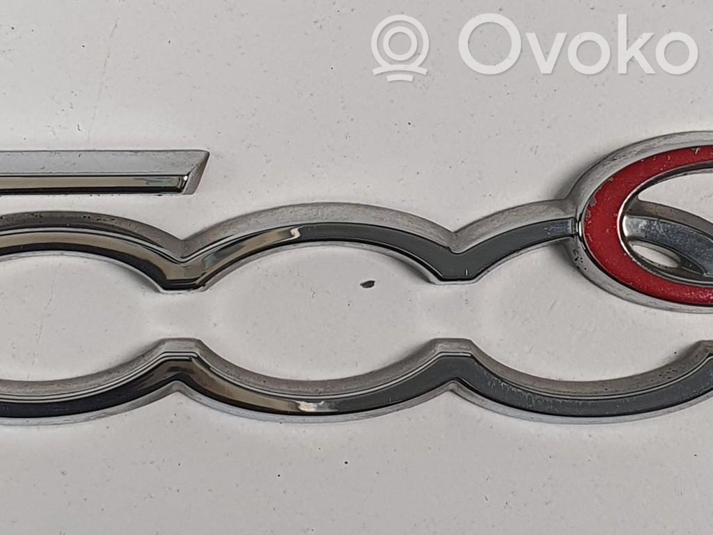 Fiat 500 Siglă fabricant/emblemă 