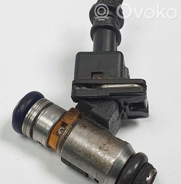 Fiat 500 Injector combustibil 