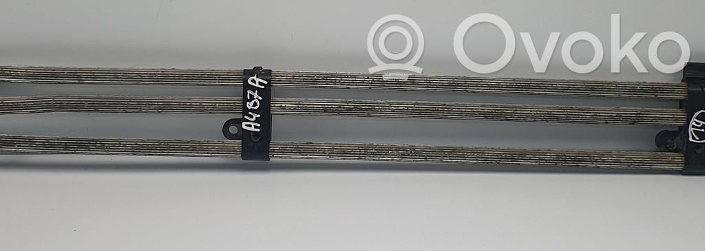 Audi A4 S4 B7 8E 8H Chłodnica paliwa 