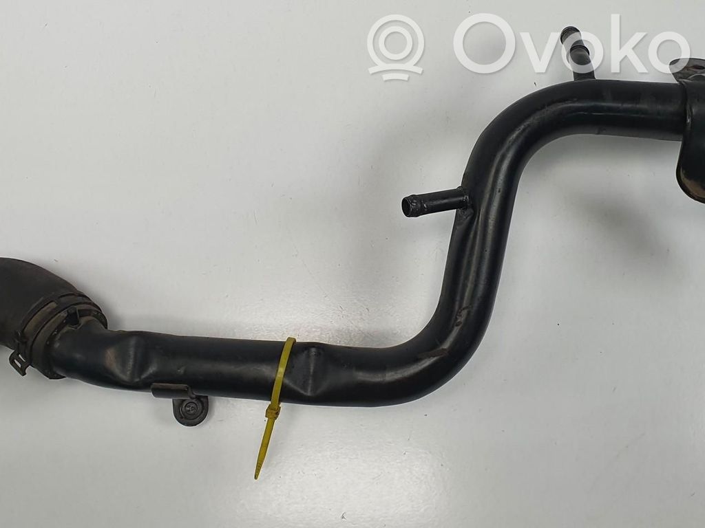 Audi A4 S4 B7 8E 8H Conductă/furtun lichid de răcire motor 