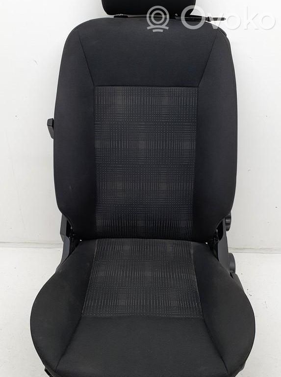 Mercedes-Benz A W169 Sedile anteriore del conducente 