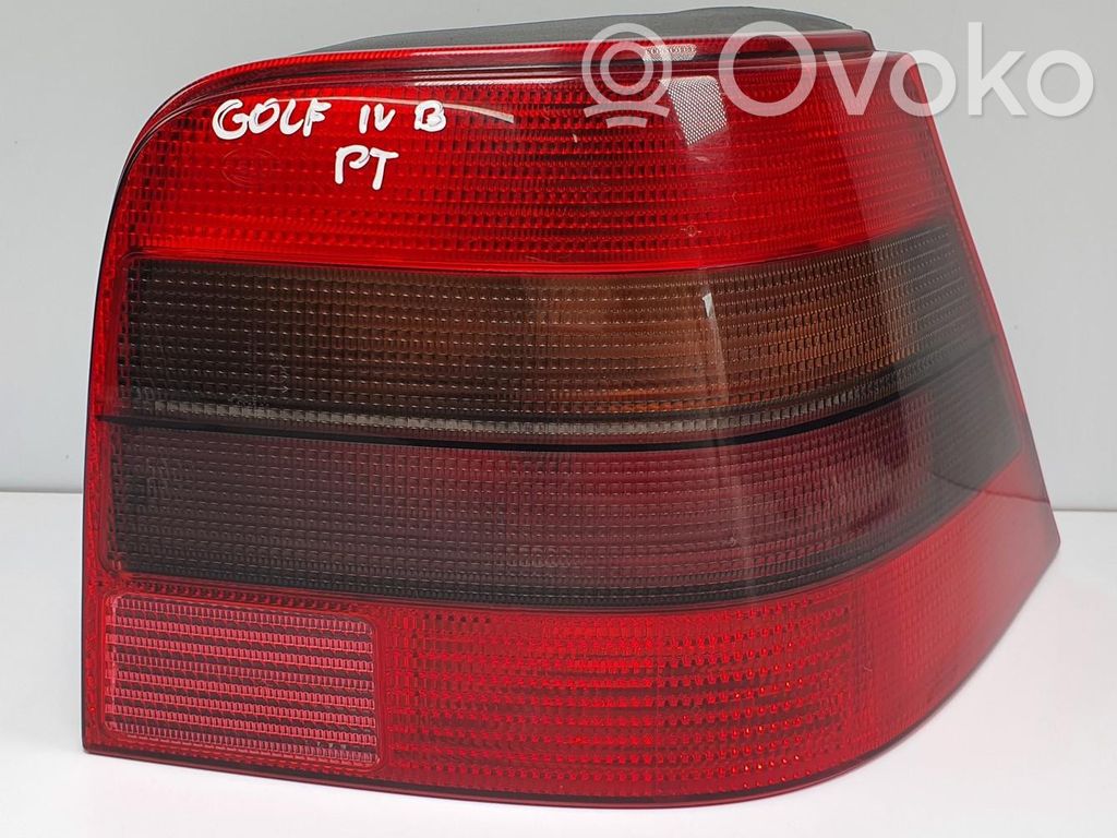 Volkswagen Golf IV Luci posteriori 