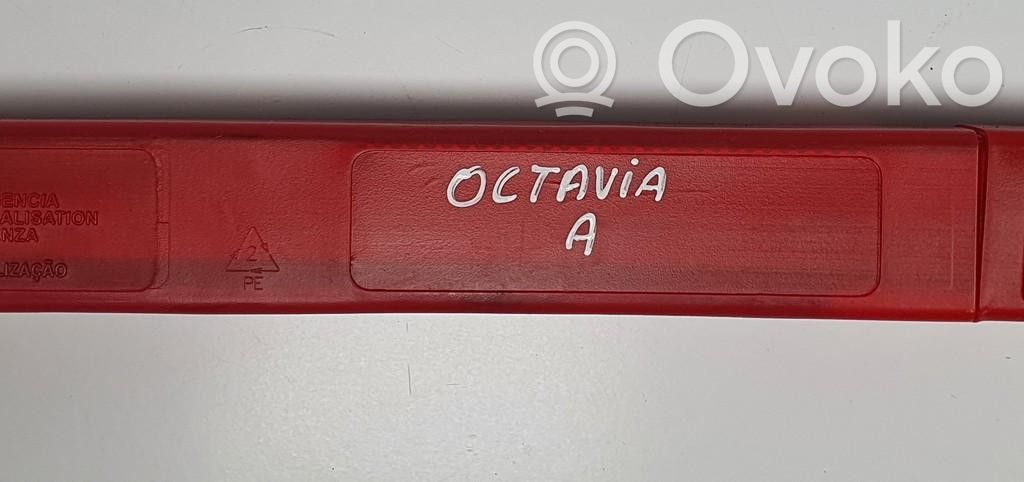 Skoda Octavia Mk2 (1Z) Warndreieck 
