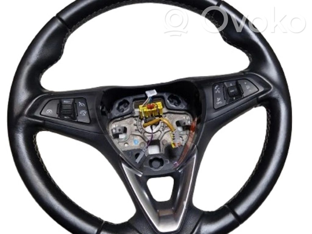 Opel Astra K Ohjauspyörä 