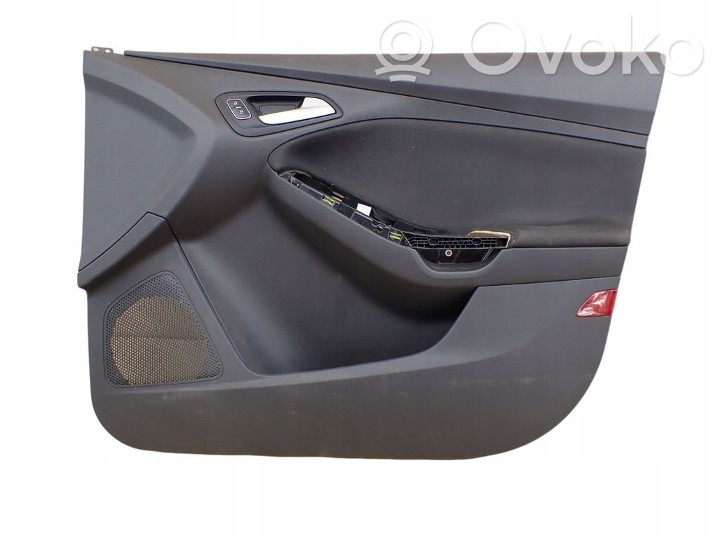 Ford Focus Priekšējo durvju apdare 