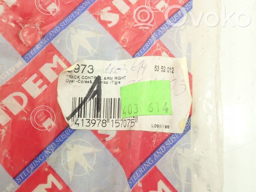 Front control arm   5352012