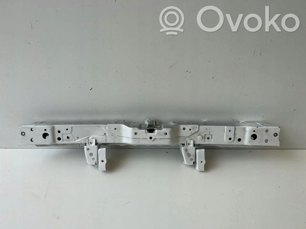 Nissan Qashqai Panel mocowania chłodnicy / góra 