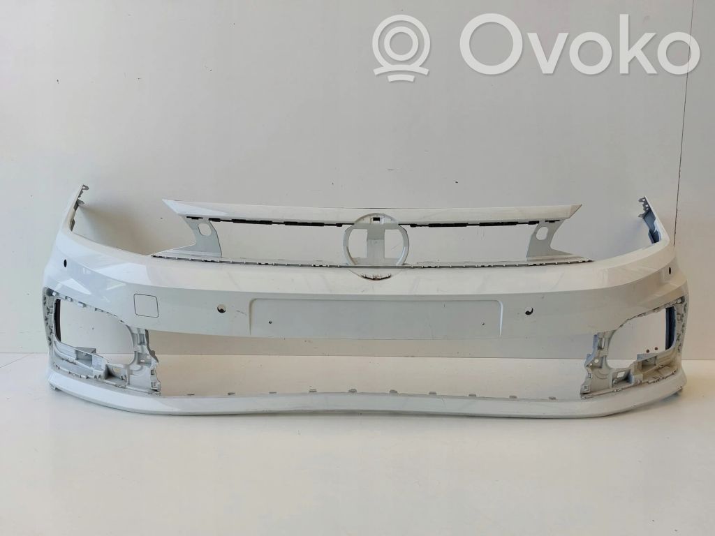Volkswagen Polo VI Zderzak przedni 