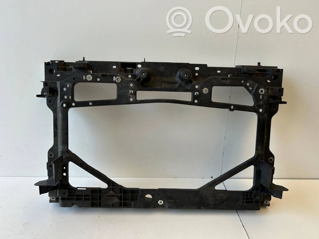 Mazda 2 Radiatoru panelis 