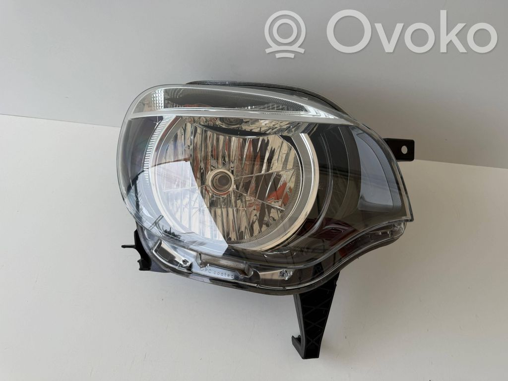 Renault Twingo III Headlight/headlamp 
