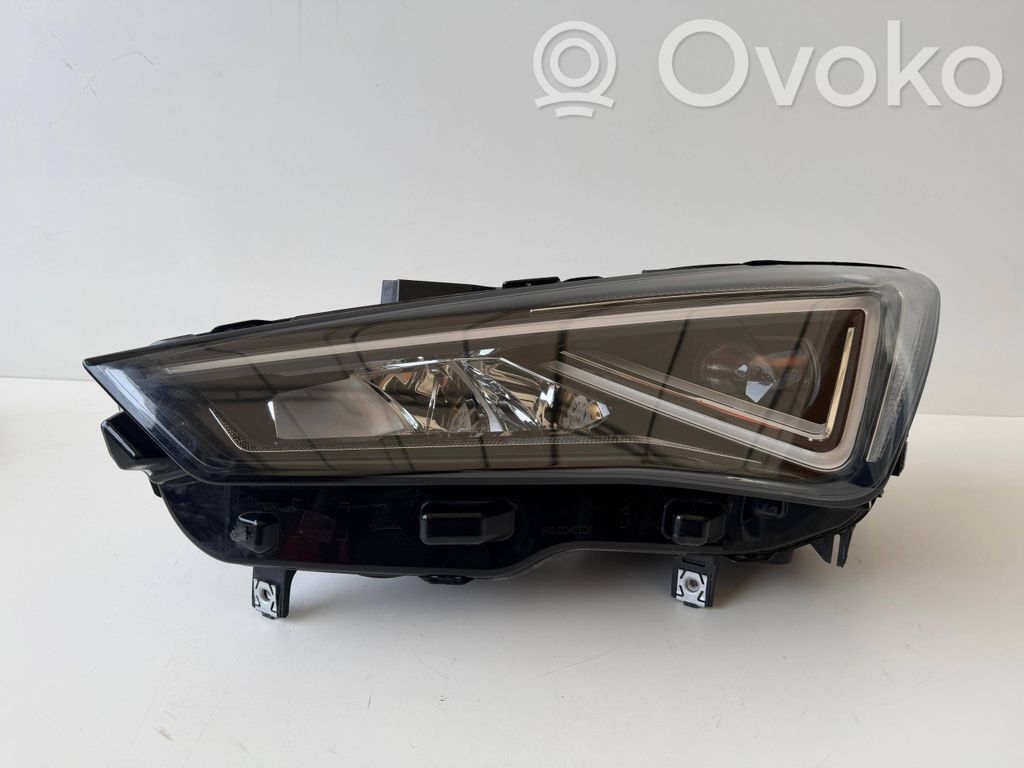 Seat Leon IV Phare frontale 