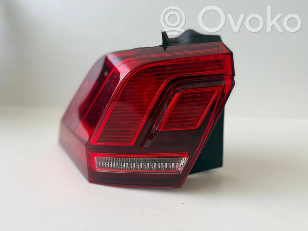 Volkswagen Tiguan Allspace Lampa tylna 