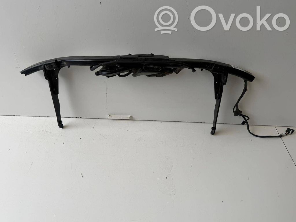 Volkswagen Tiguan Hak holowniczy / Komplet 