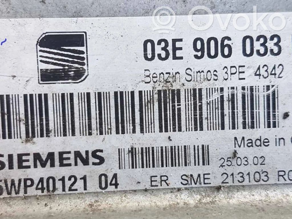 Engine control unit/module   03E906033D,5WP4012104,3PE4342,213103R