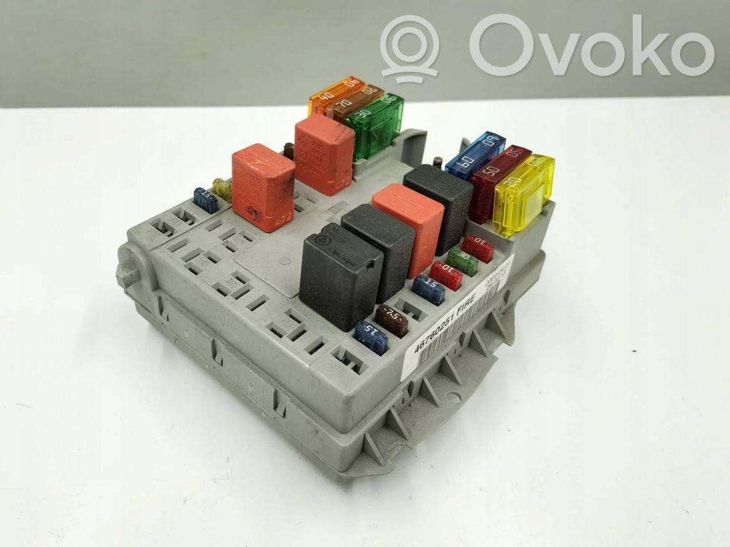 Fiat Punto (188) Fuse module 