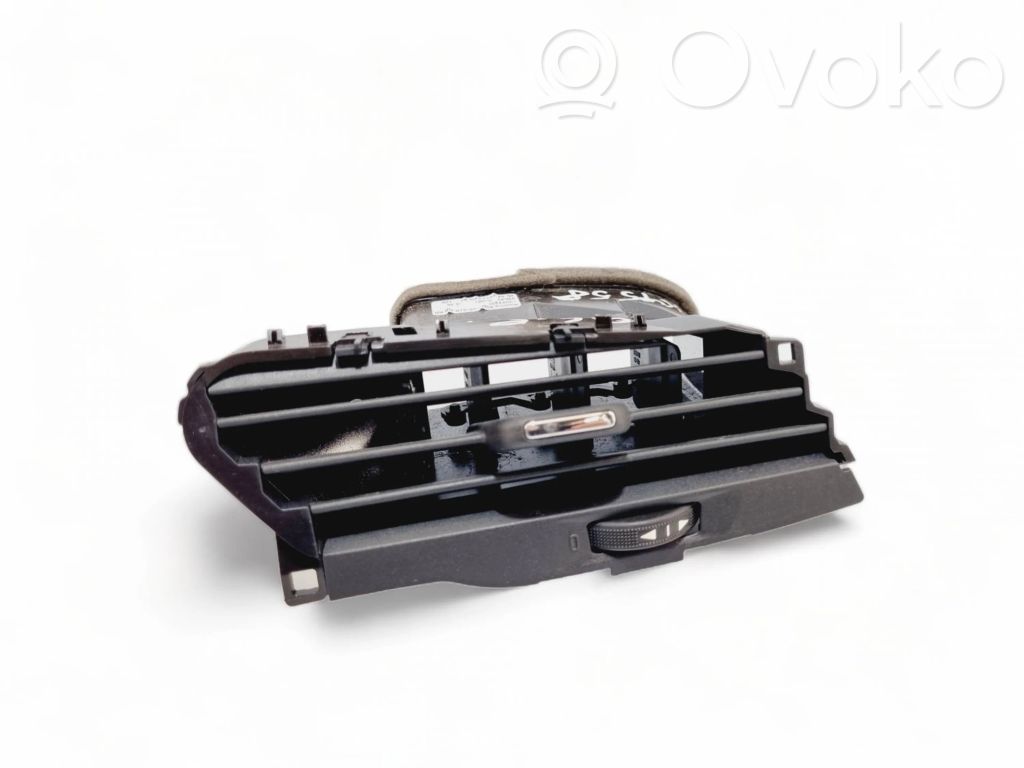 Opel Corsa E Rear air vent grill 