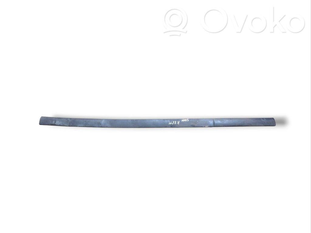Front bumper splitter molding   5142906