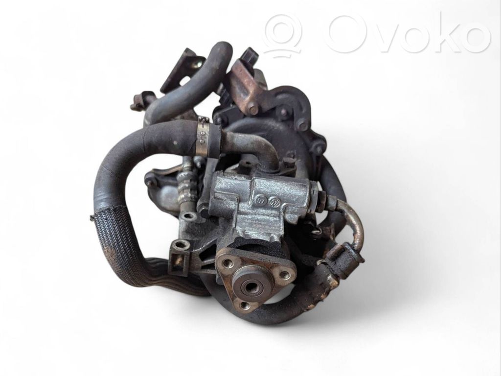 Ohjaustehostimen pumppu   6C113A674AA