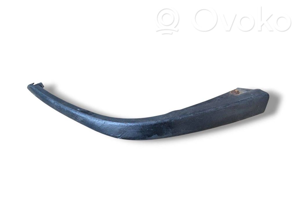 Apatinė bamperio dalis (lūpa)   4561007