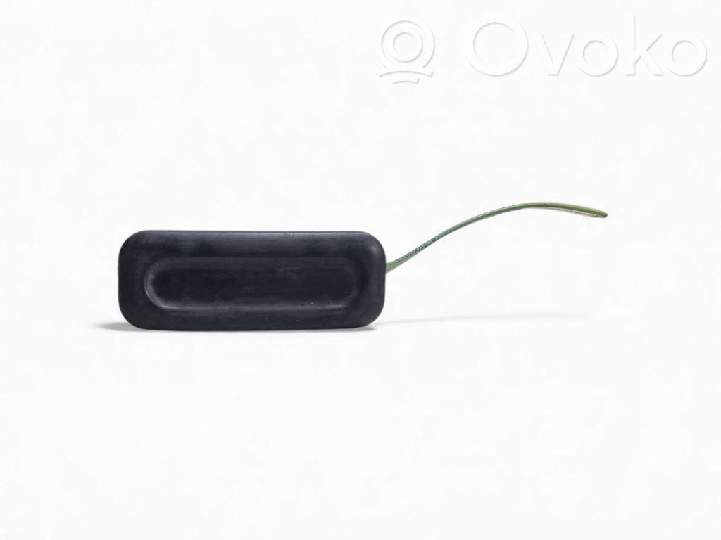 Peugeot 308 Tailgate/boot open switch button 