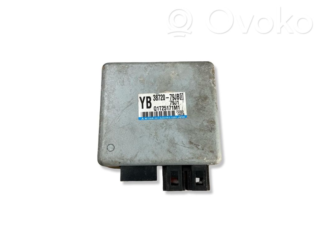 Ohjaustehostimen ohjainlaite/moduuli   3872079JB0