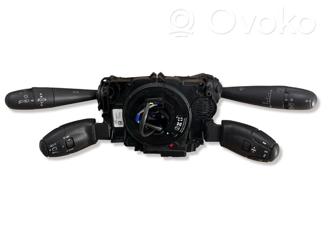 Peugeot 5008 Interruptor/palanca de limpiador de luz de giro 