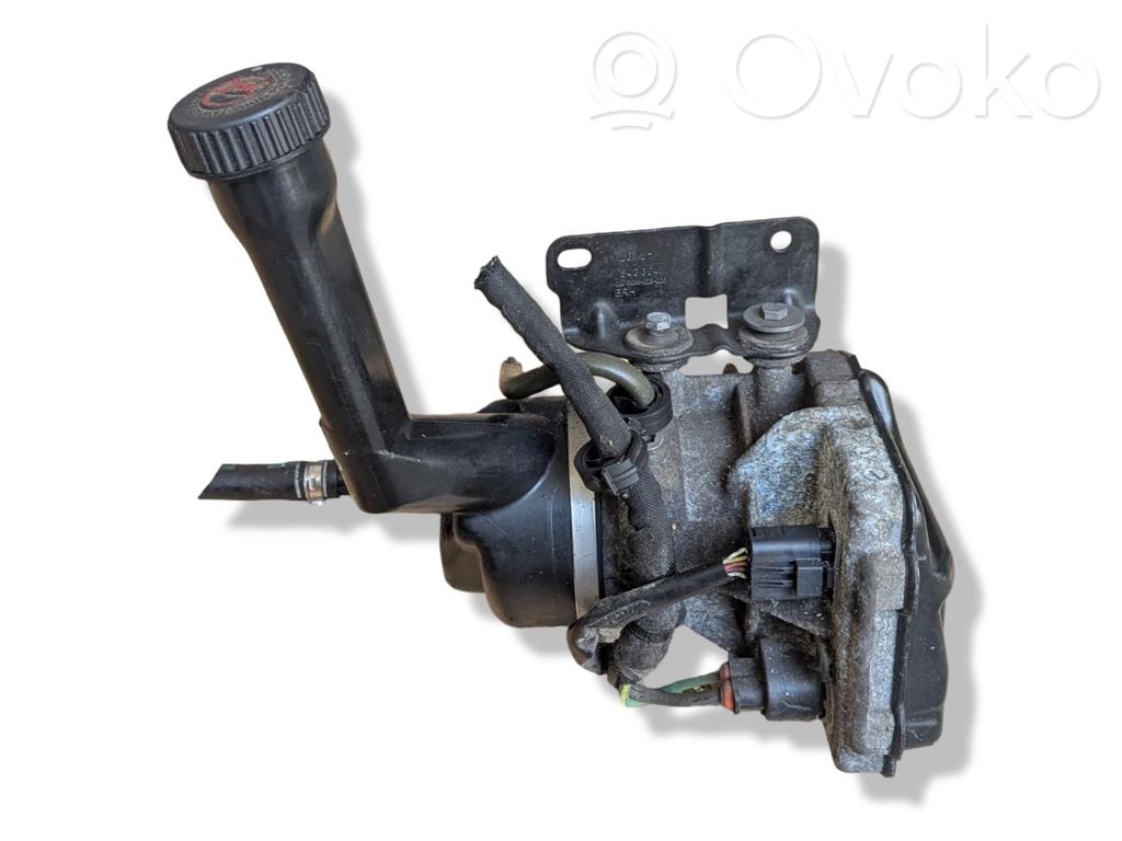 Power steering pump   9684979180