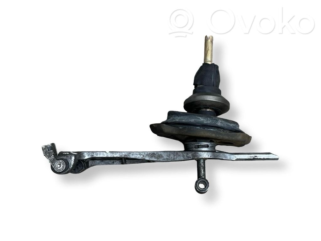 Gear shifter/selector   7529067