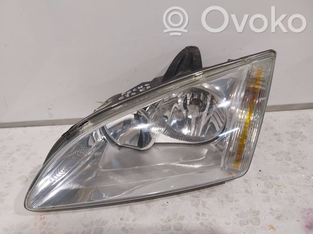 Ford Focus Headlight/headlamp 